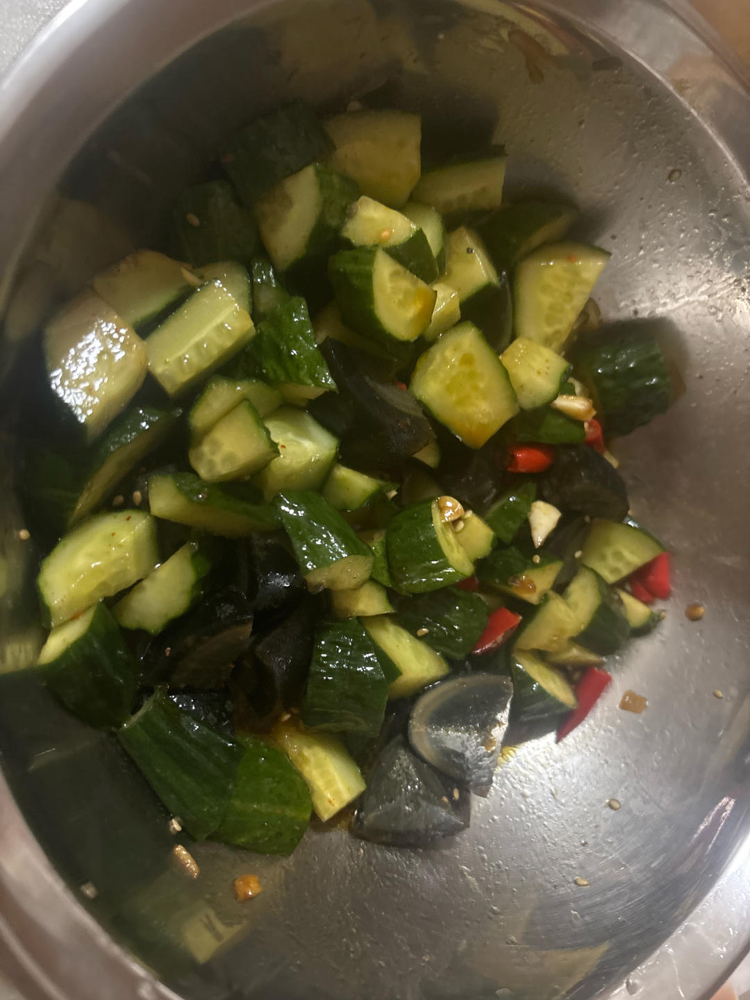 夏日开胃小凉菜“皮蛋拌黄瓜🥒”开胃减脂