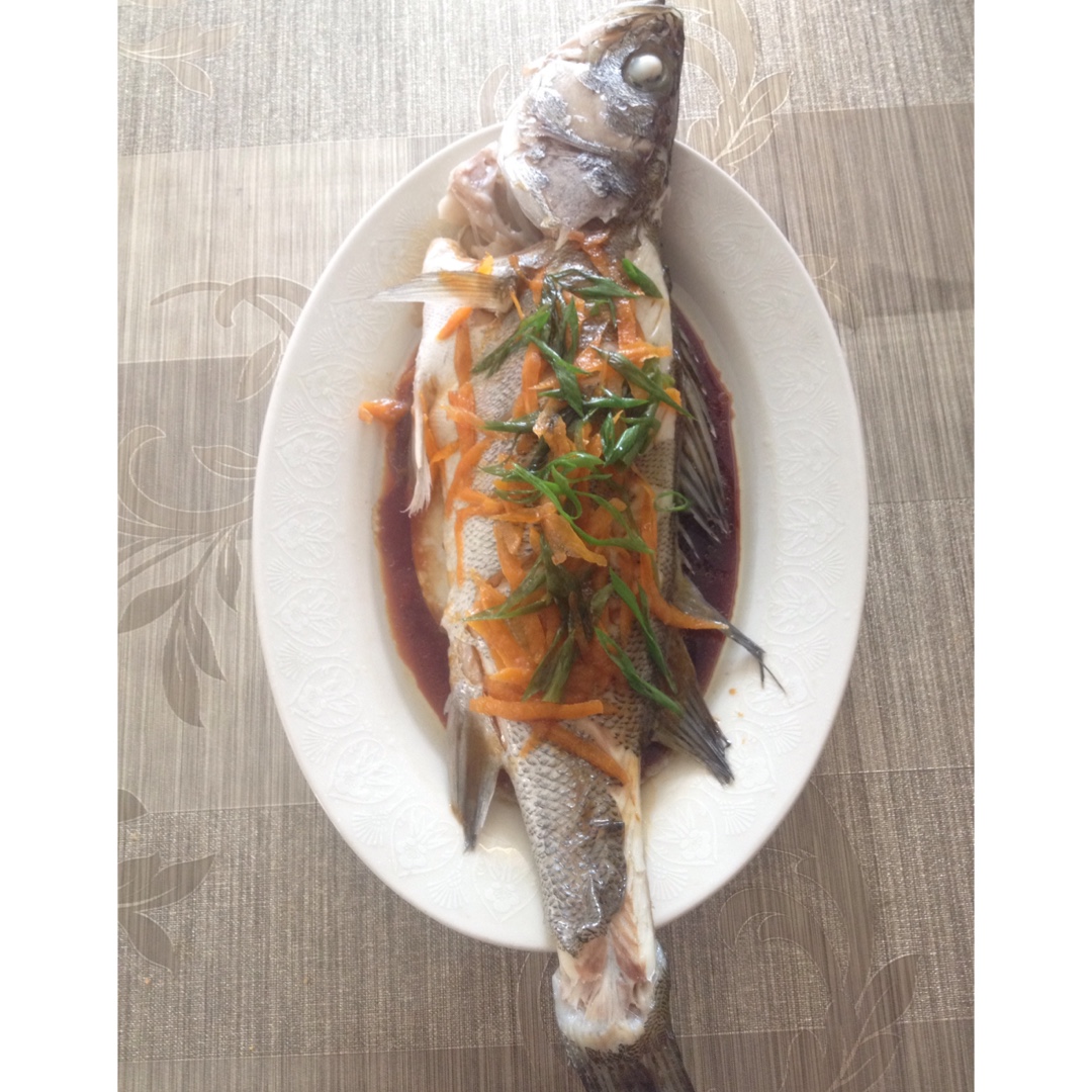 清蒸鲈鱼