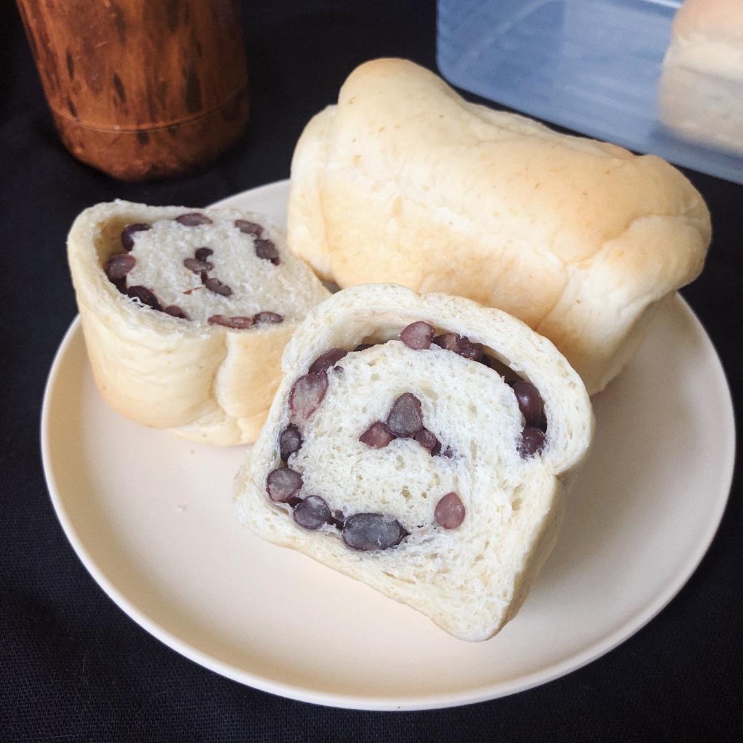 燕麦蜜豆包