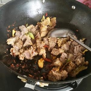 【不二食堂】清油版萝卜炖牛肉的做法 步骤6