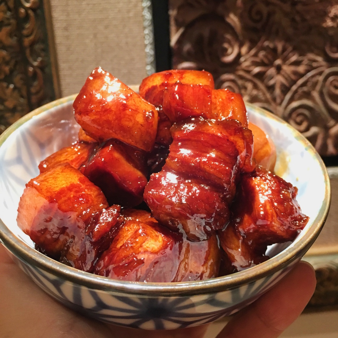 咖啡味儿的牛奶糖做的吃着碗里望着锅里的红烧肉
