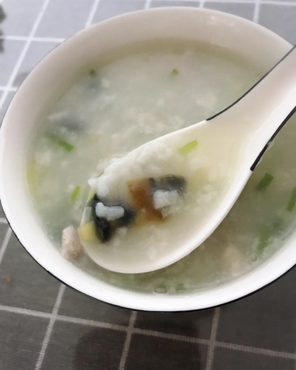 皮蛋瘦肉粥