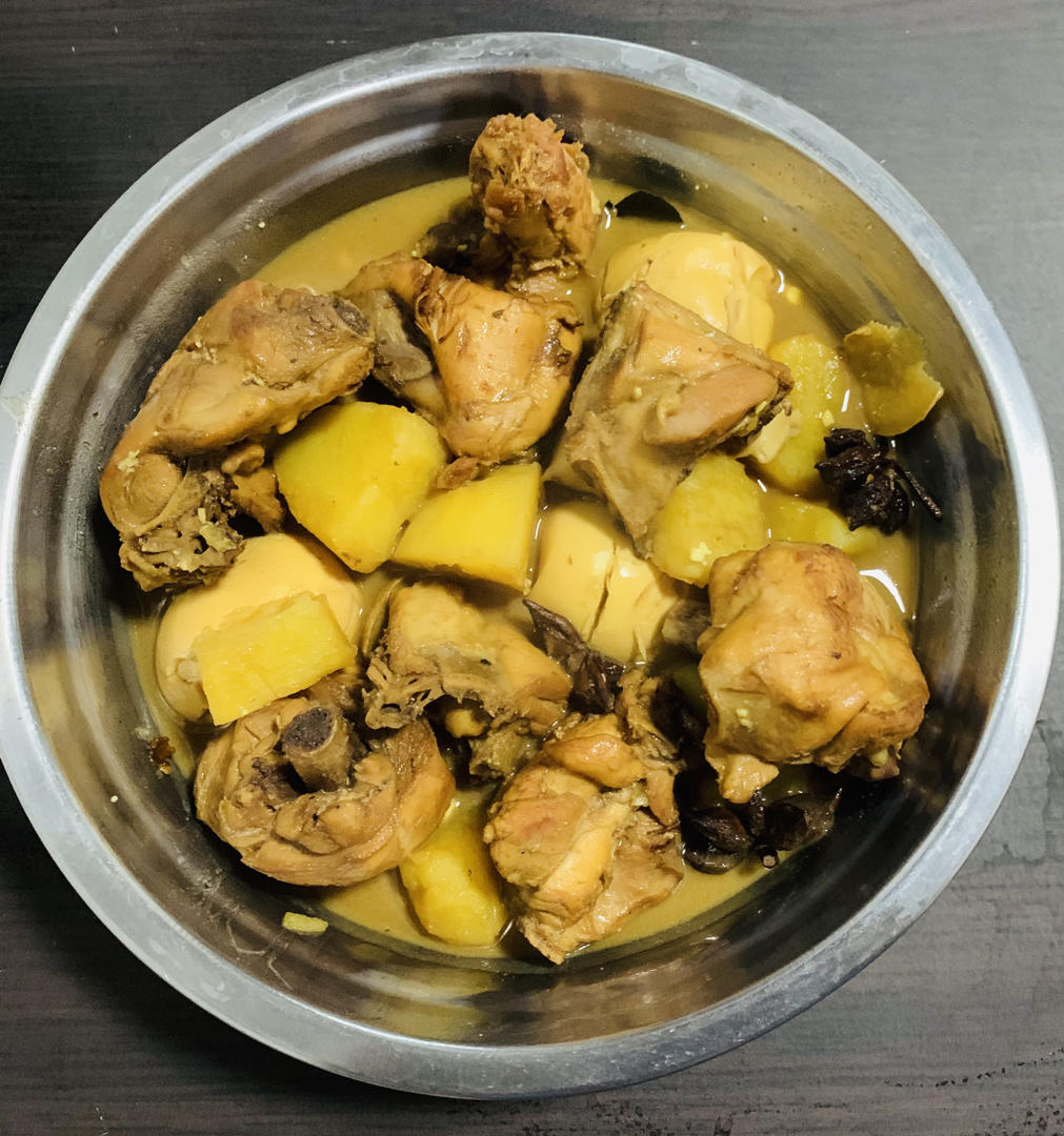 红烧鸡翅炖土豆
