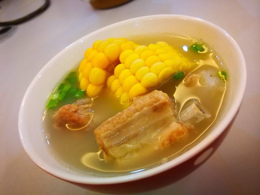 玉米排骨汤