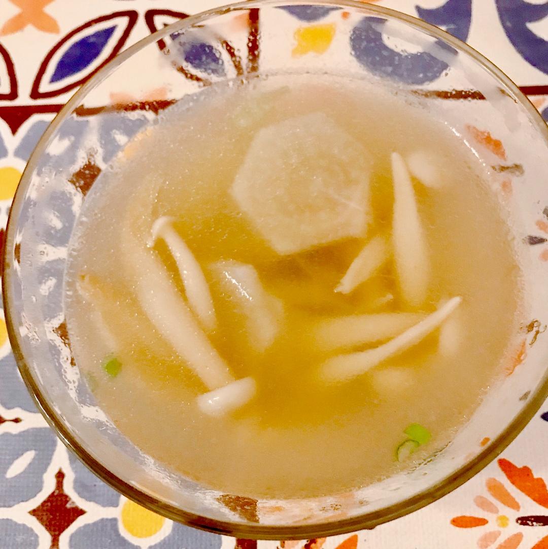 萝卜菌菇汤：减肥人士最爱的养生菜！