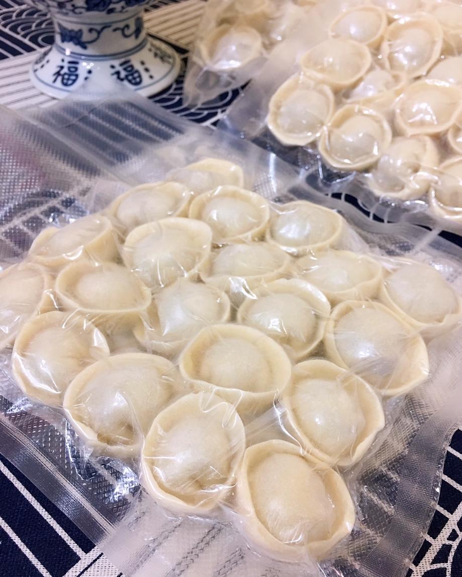 拌个牛肉馅儿包馄饨