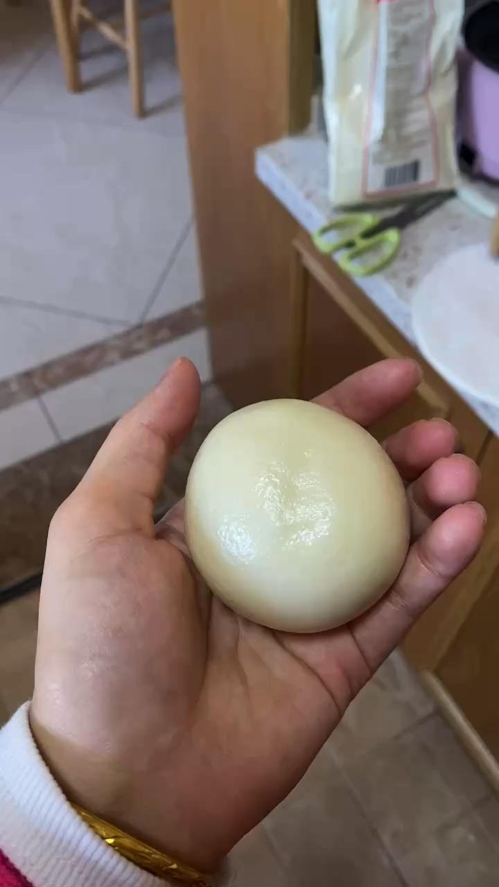 冬天做馒头，10人做，9人做不好，学会2个技巧，快速做出馒头