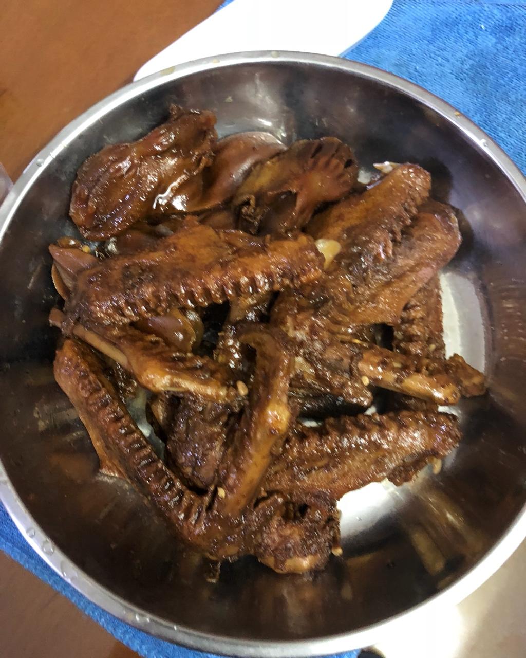 周黑鸭味～～～鸭翅 鸭爪