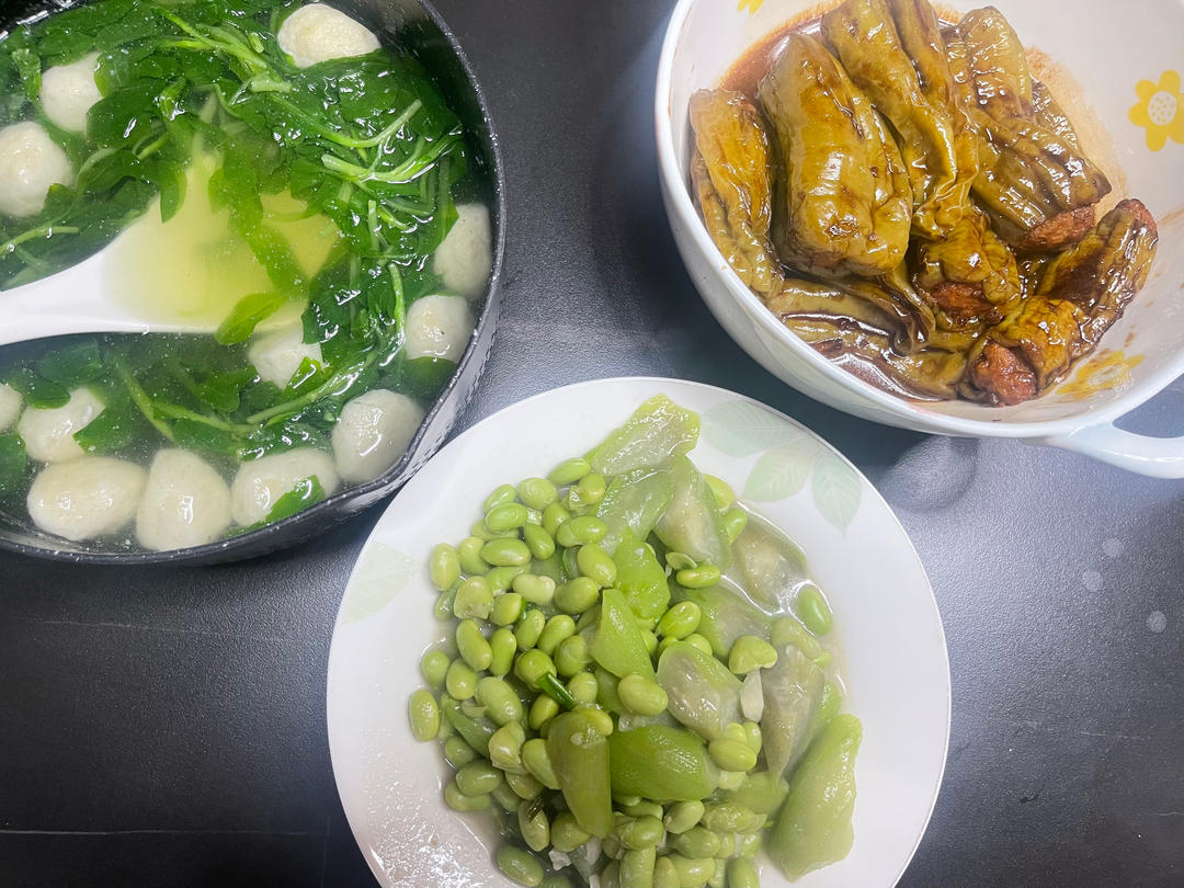 炒毛豆丝瓜