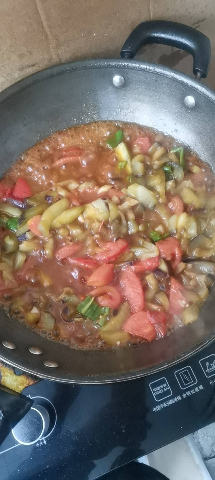 5分钟快手下饭菜#番茄炒茄子🍅番茄家族