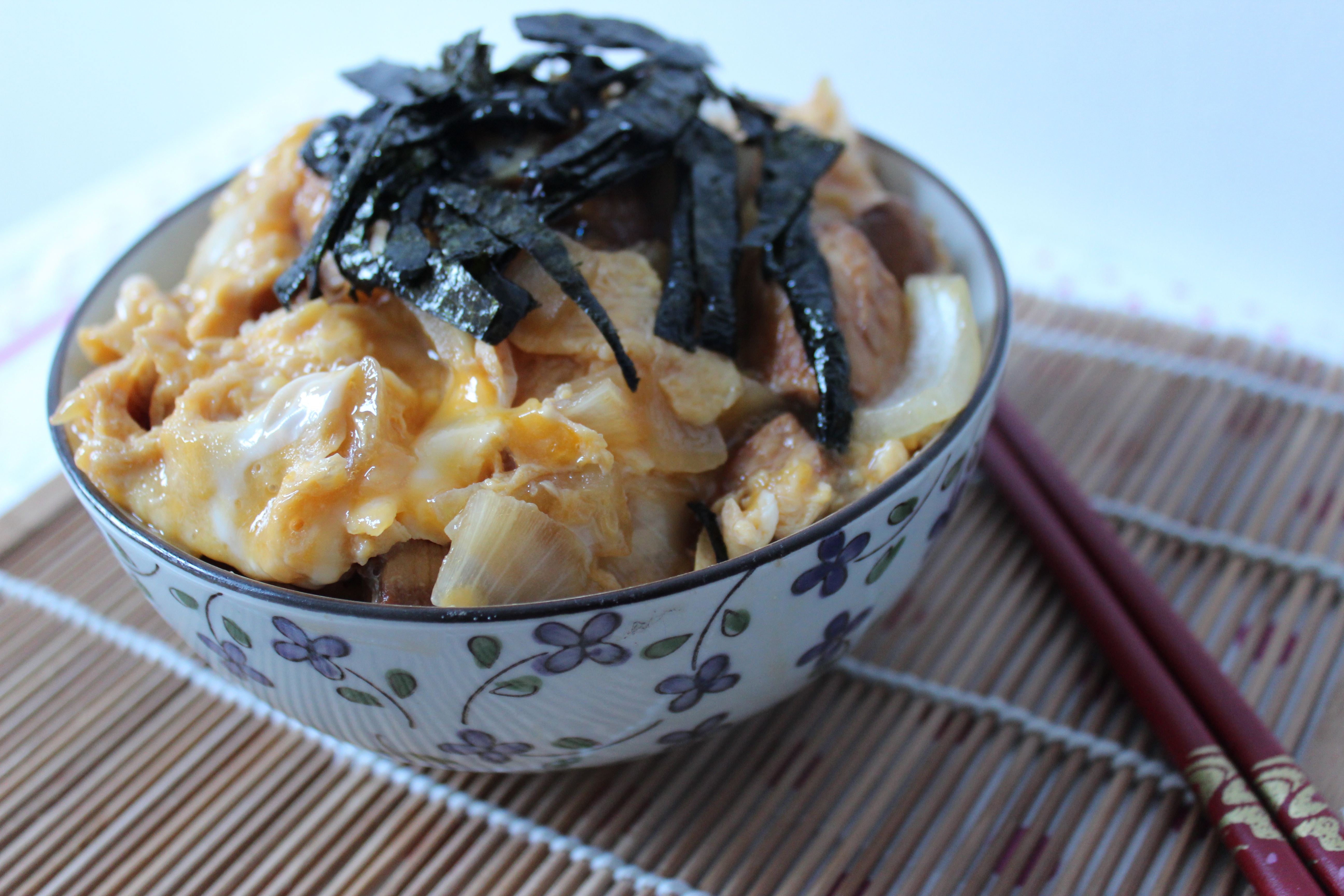 花的懒人料理之亲子盖饭（滑蛋鸡肉饭）