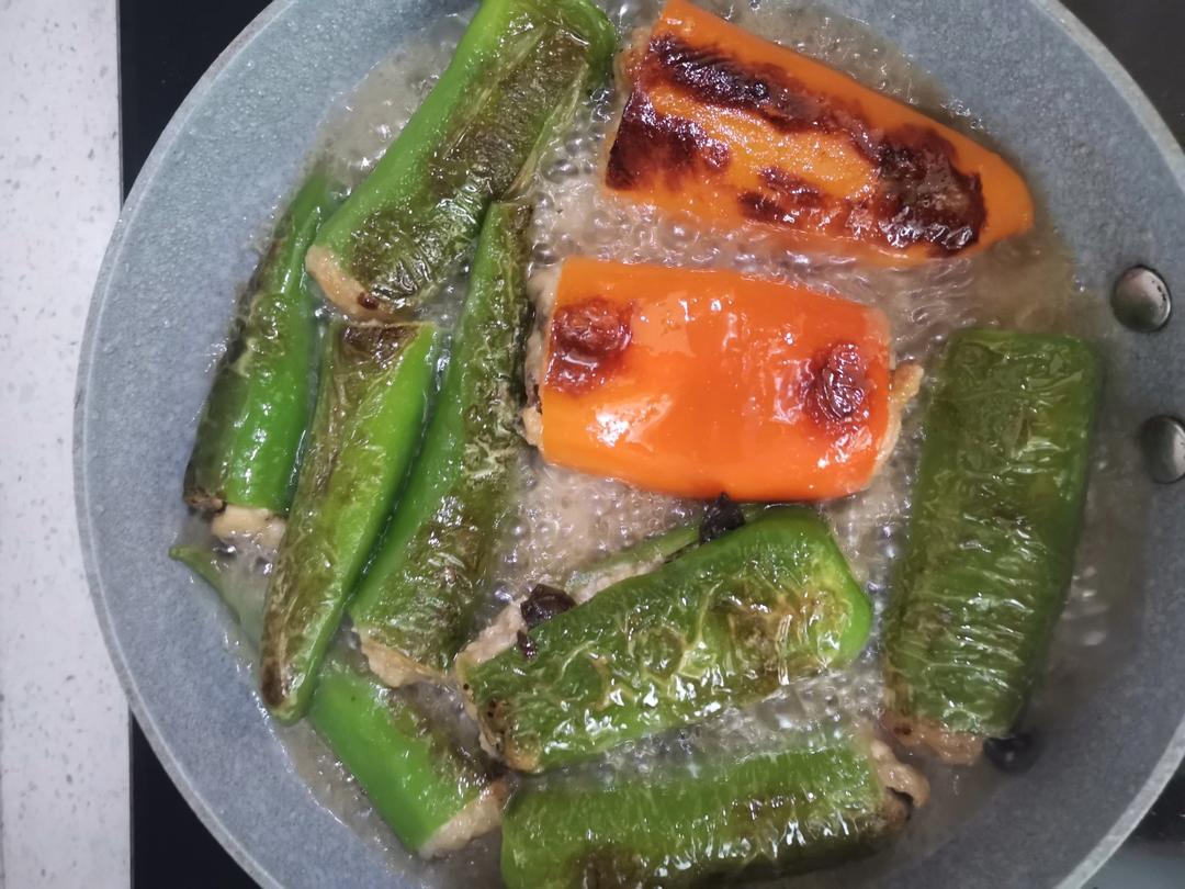 满口留香的青椒酿肉