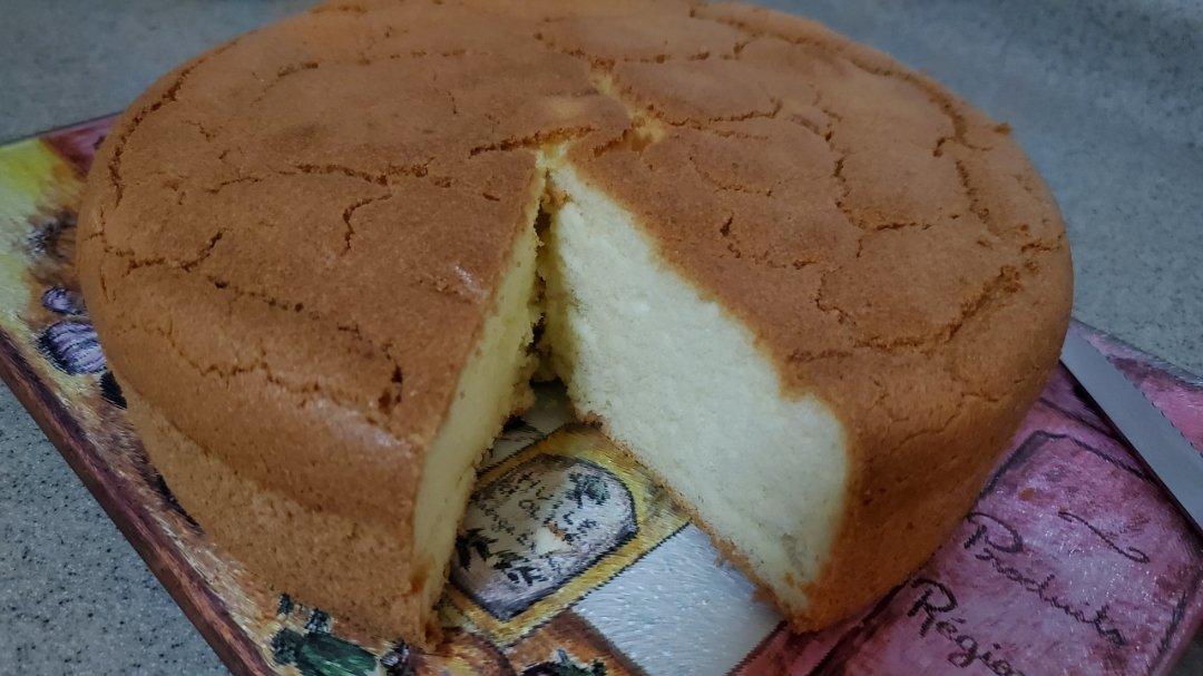 蛋糕的做法（烤箱做戚风蛋糕）