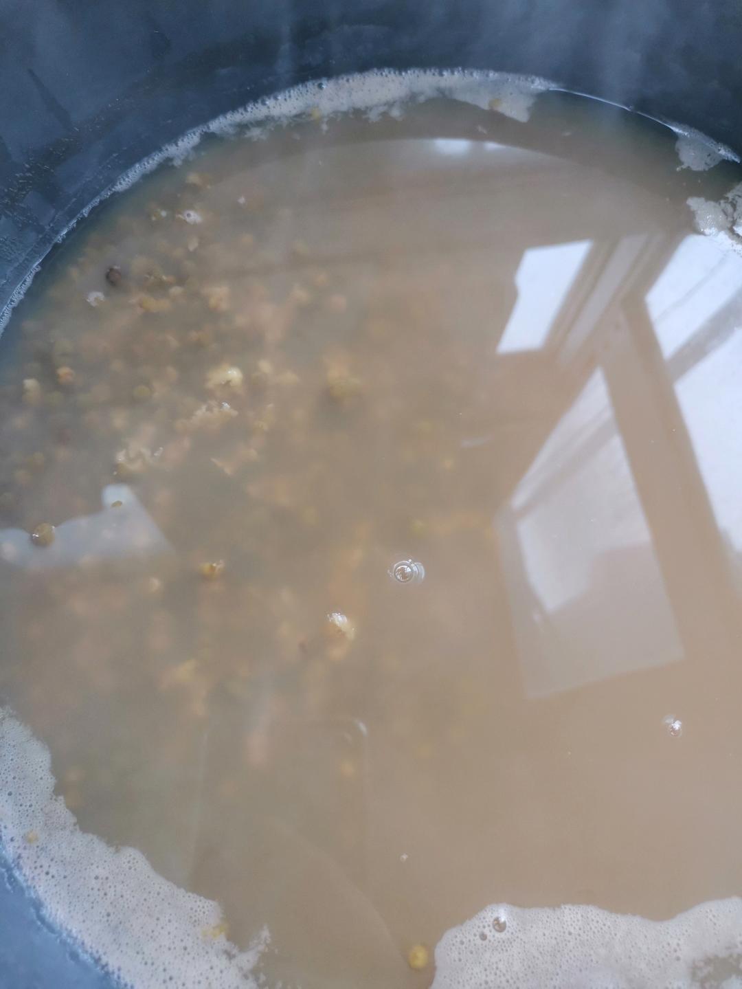 绿豆汤（粒粒开花，软糯流沙，超级省火🔥）