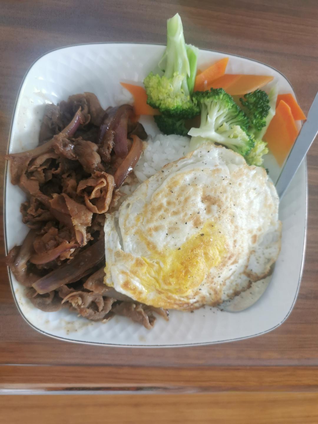 秒杀吉野家的牛肉饭