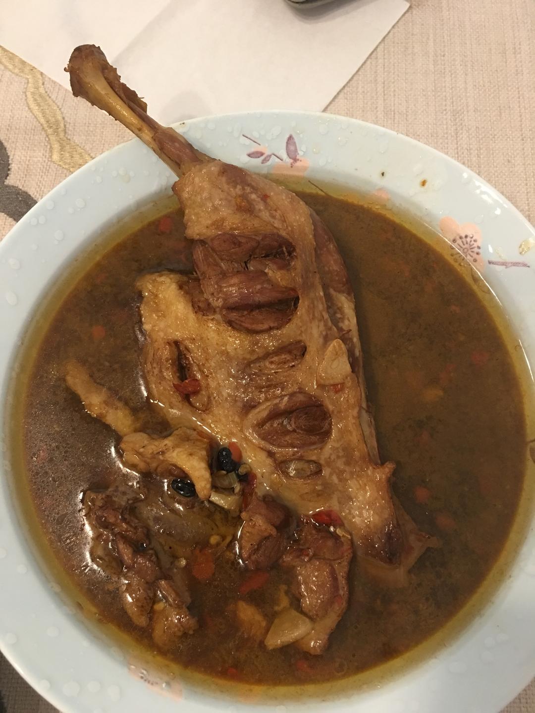 红烧鸭边腿的做法