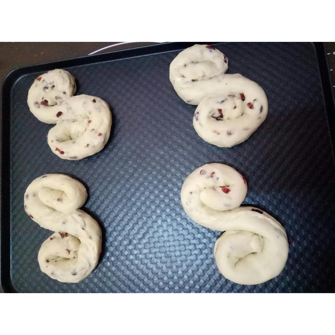 面包店里的常客——蔓越莓奶酪软欧