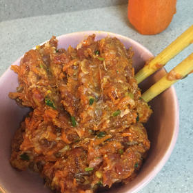 牛肉胡萝卜水饺