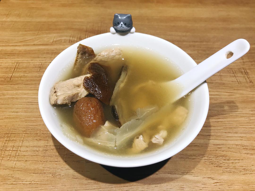 花旗参南枣猪腱汤