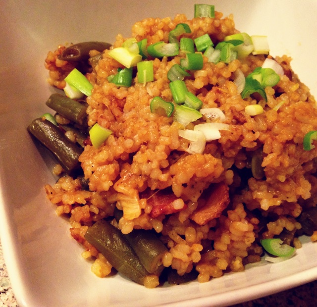 酱油肉香菇焖饭