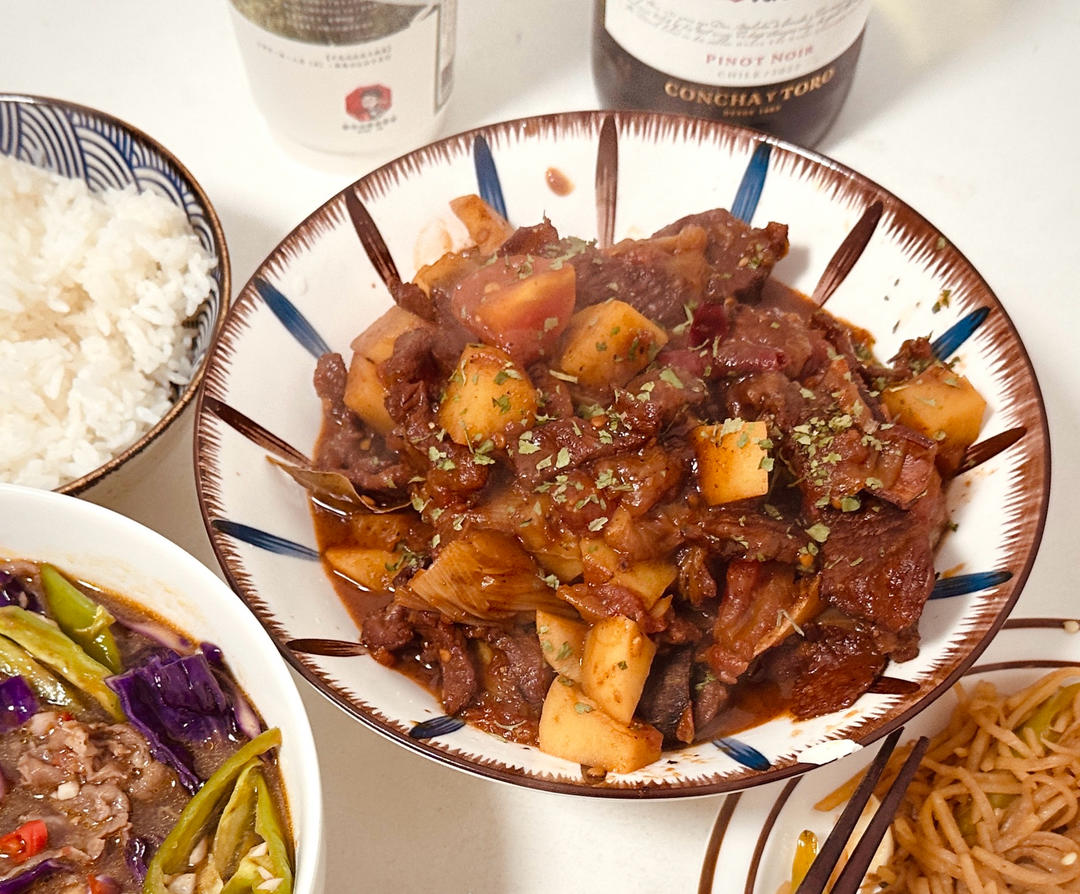 金牌🥇西红柿土豆炖牛腩