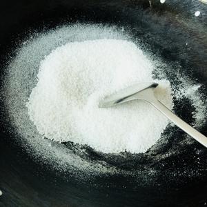 自制盐焗鹌鹑蛋的做法 步骤2