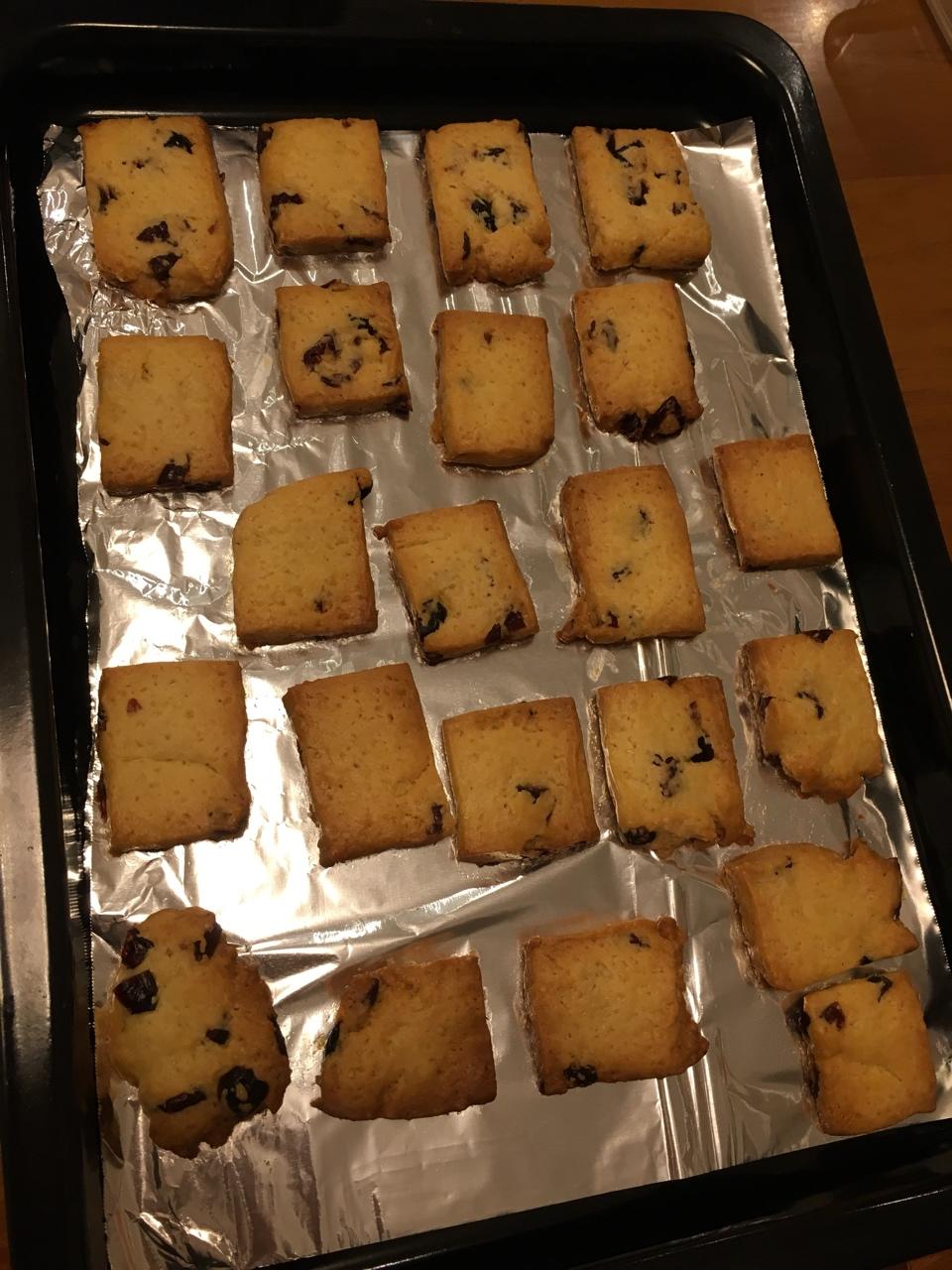 蔓越莓饼干的做法（烤箱做饼干）