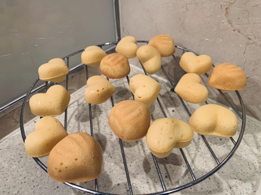 经典原味玛德琳蛋糕