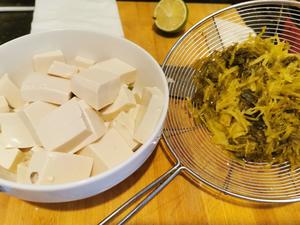 雪里蕻炖豆腐的做法 步骤1