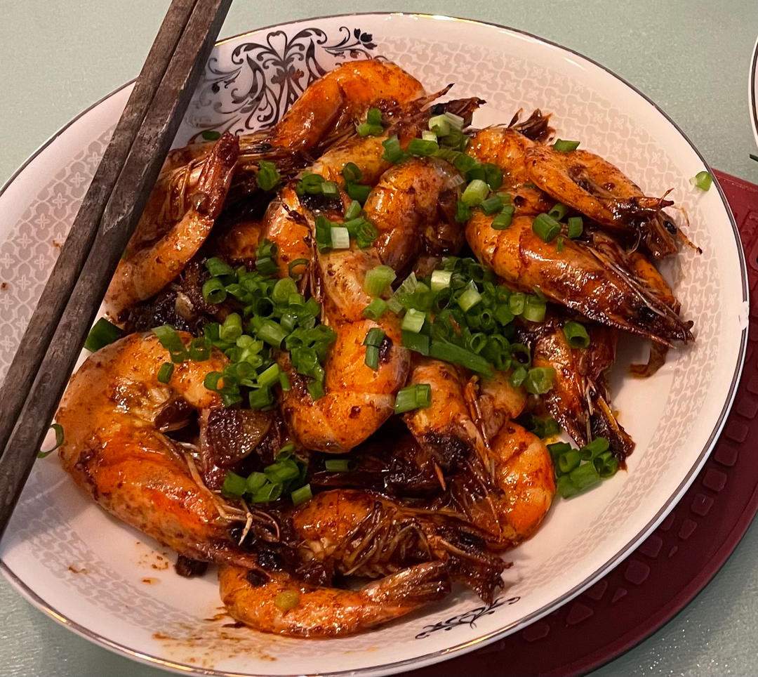 10分钟搞定，好吃到舔手指的油焖大虾