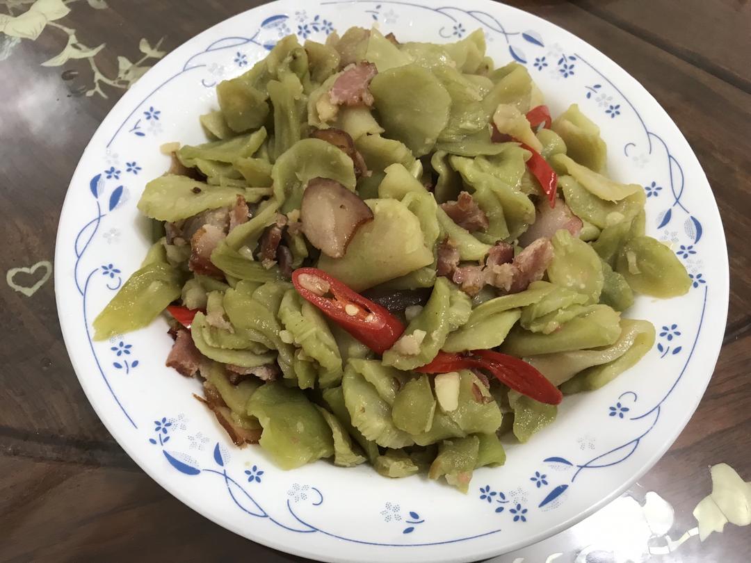 萵筍干炒臘肉的做法