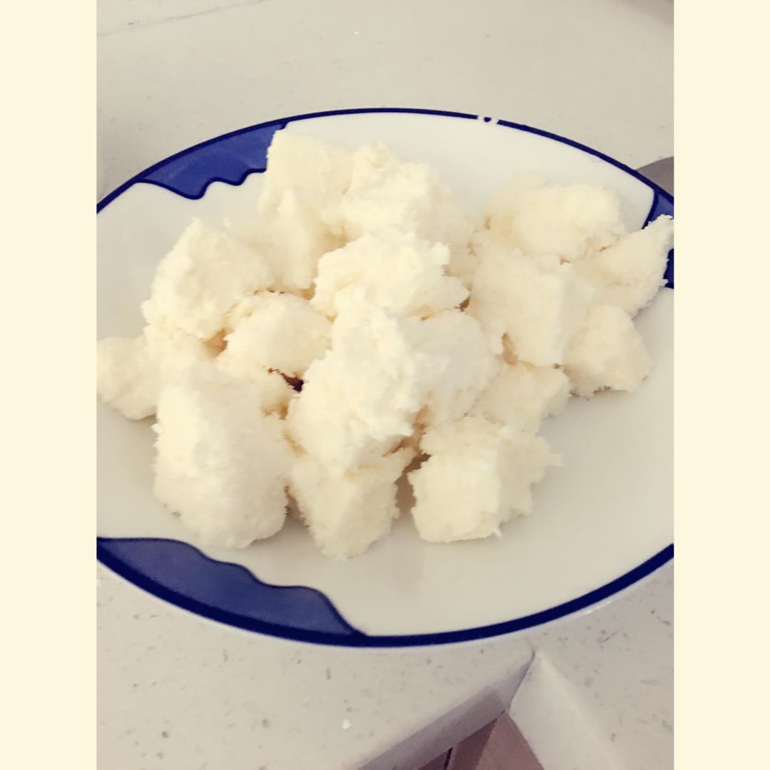 完胜85度C牛奶椰丝小方