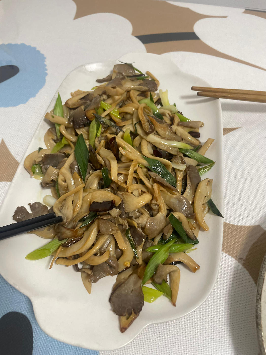 素炒平菇