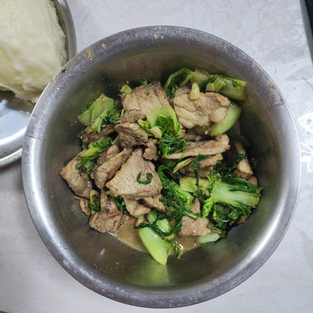 小白菜炒肉片
