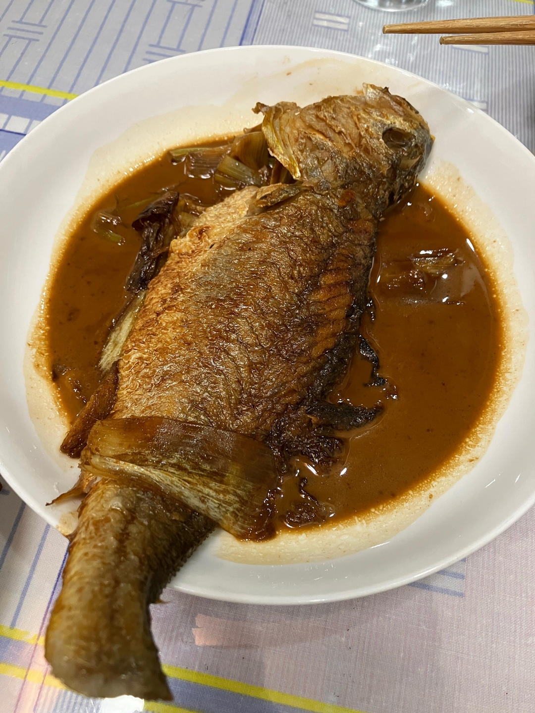 红烧黄鱼—鱼皮不破的小窍门