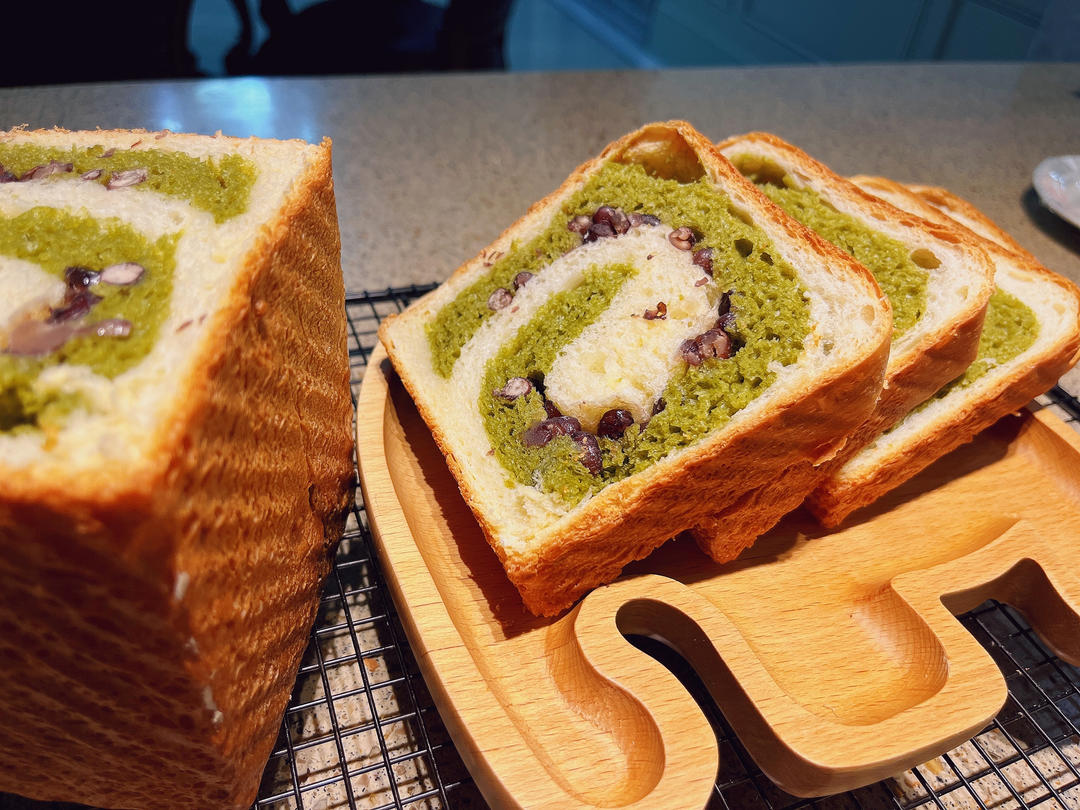 抹茶蜜豆吐司