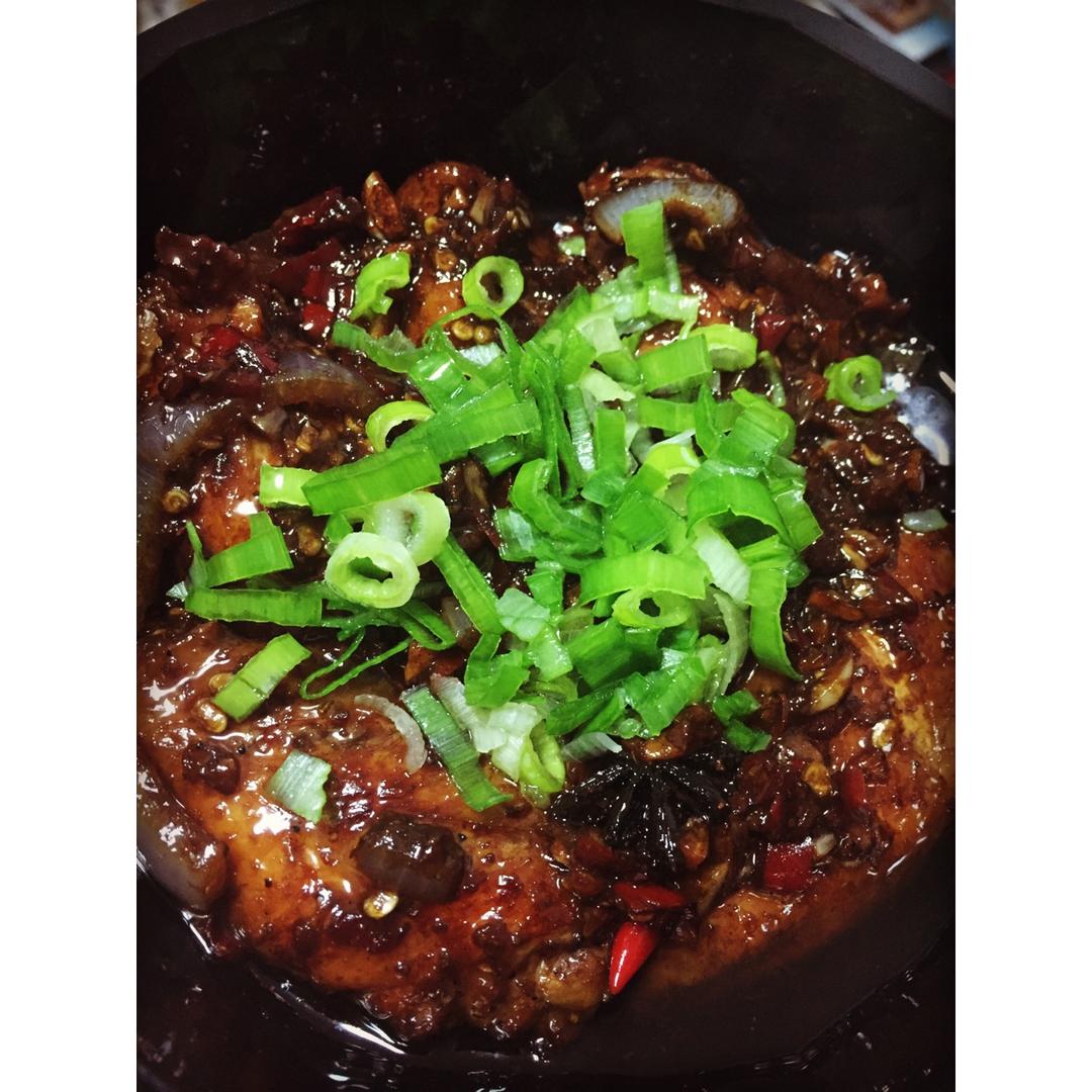 蒜香蚝油鸡翅中