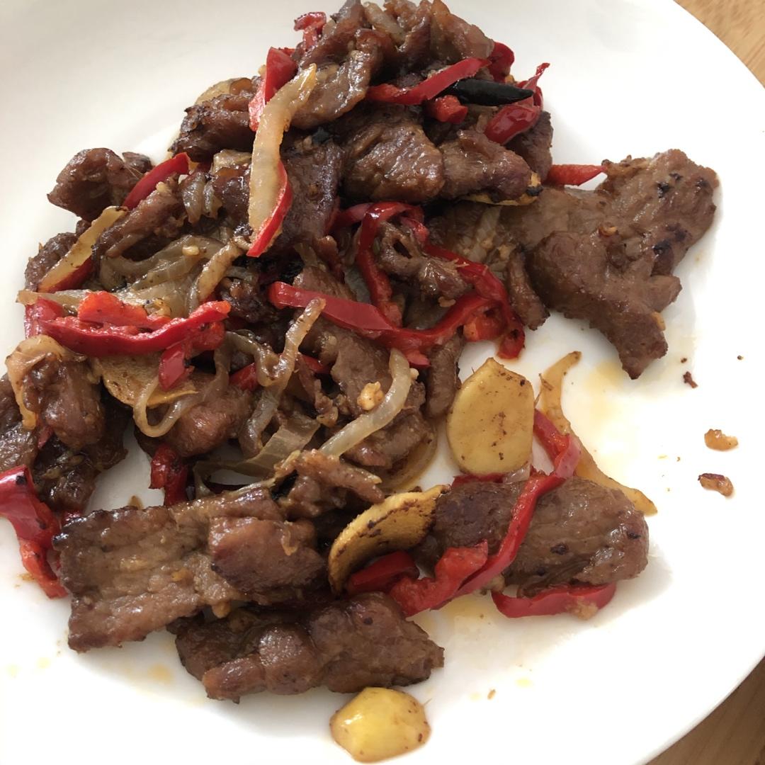 【小高姐】青椒牛肉 如何炒出嫩滑的牛肉