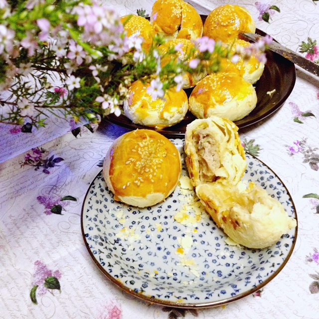 苏式榨菜鲜肉月饼