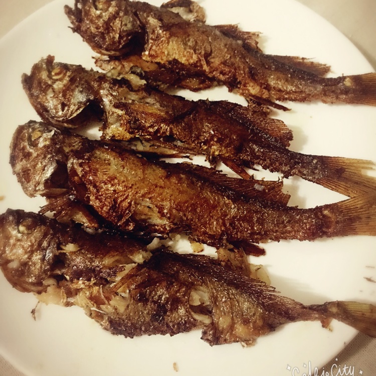 干炸黄花鱼