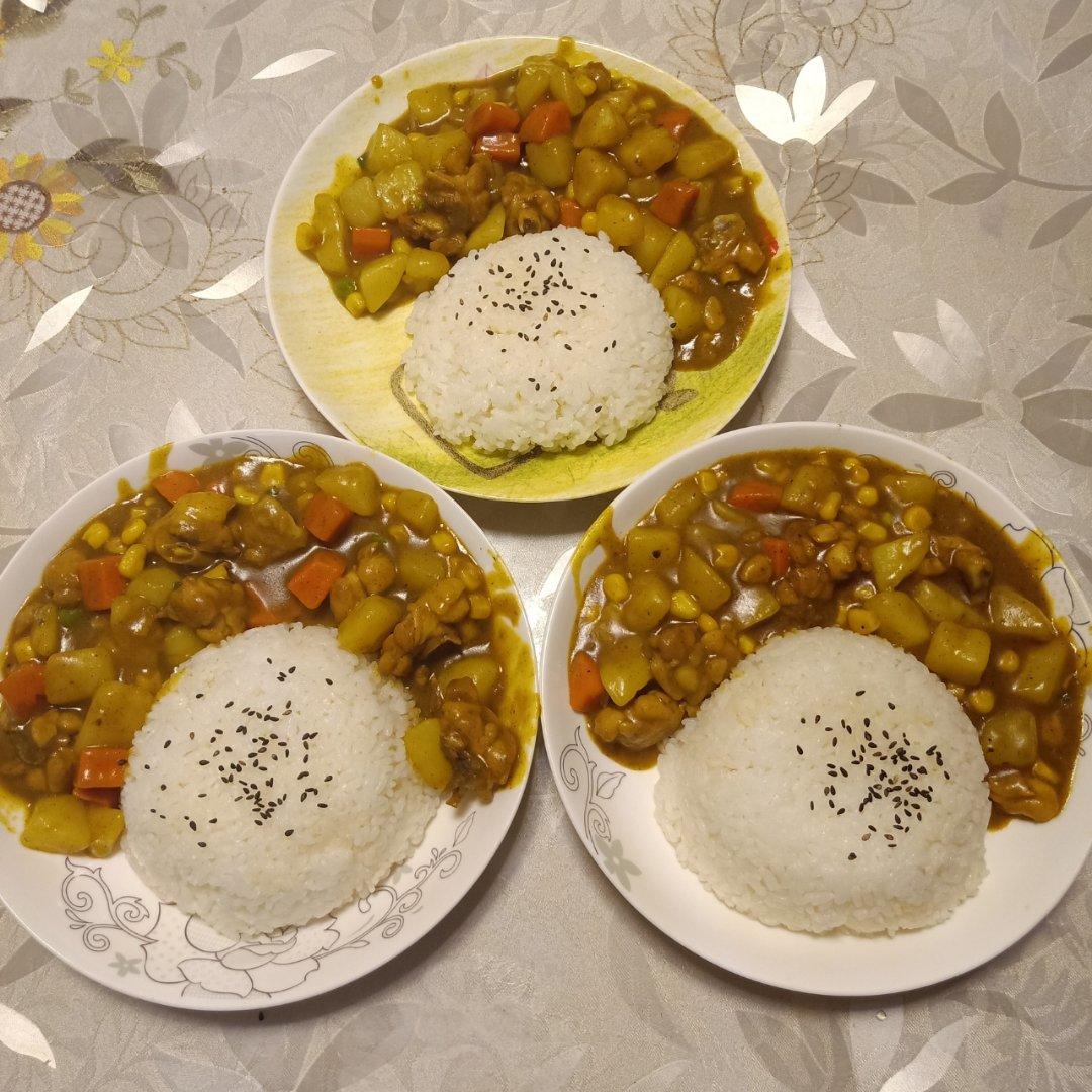 鸡肉咖喱饭