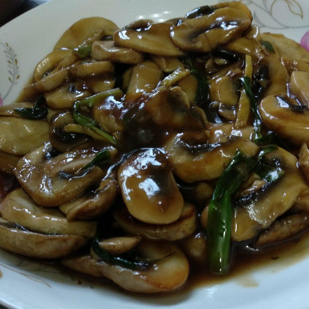 “鲜”美的简单快手菜——素炒鲜口蘑