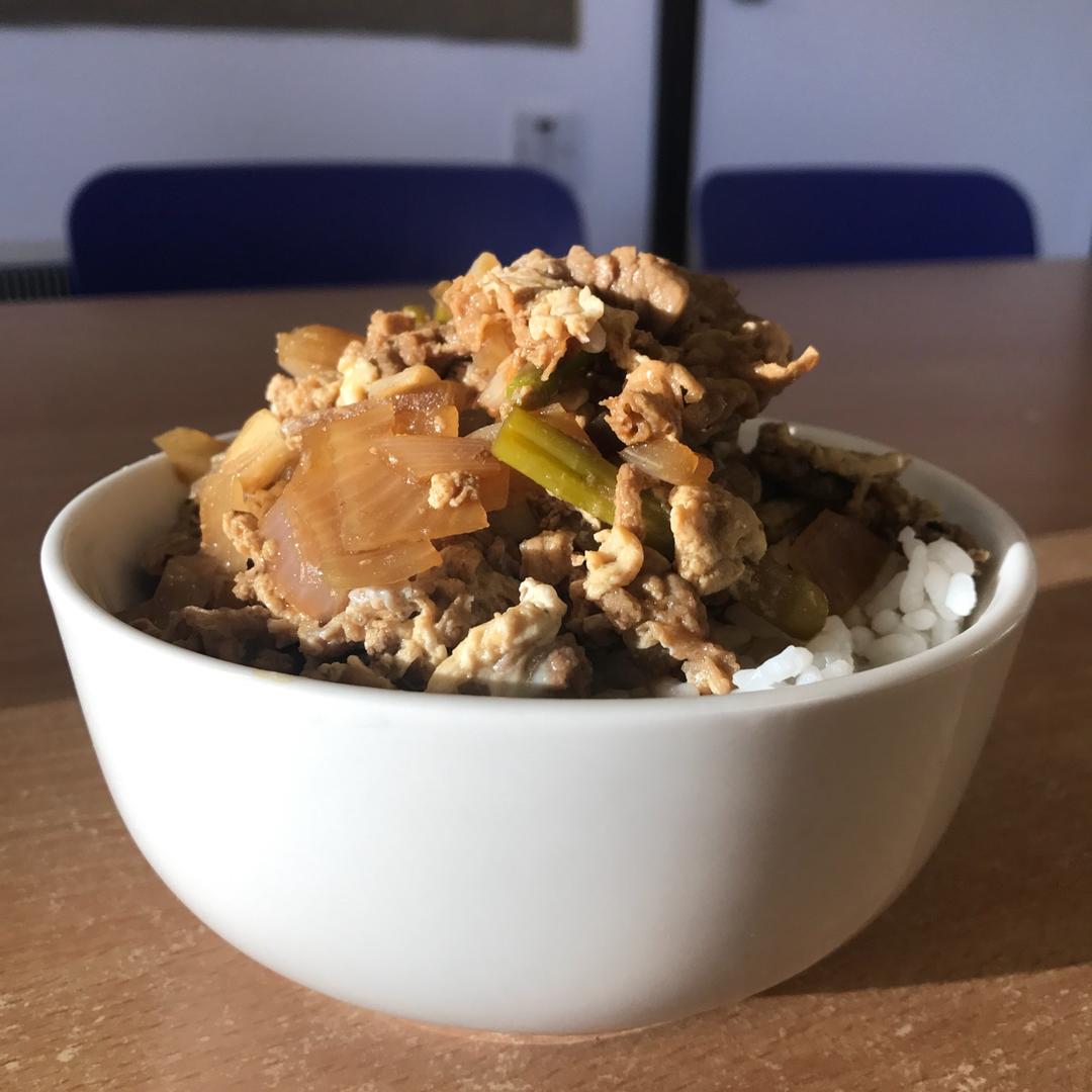 吉野家牛肉饭（牛丼）