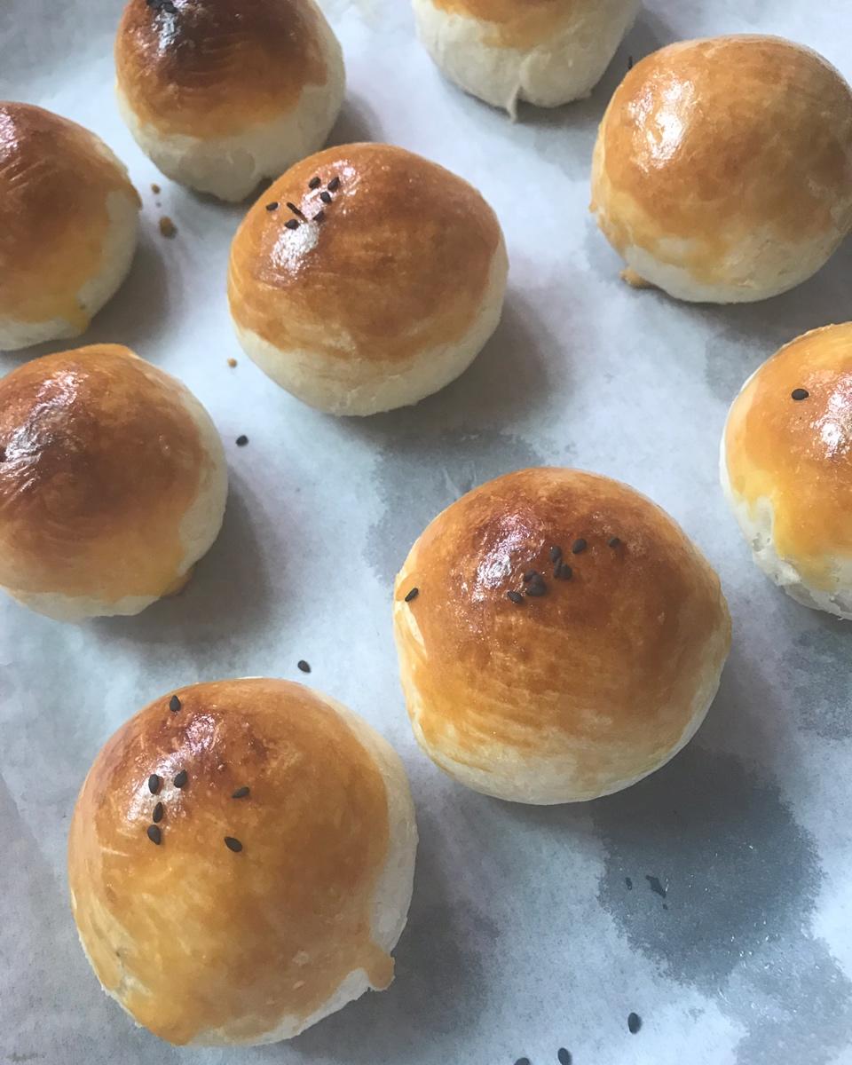 不用揉出膜、不用醒面就能酥掉渣的中式酥皮点心