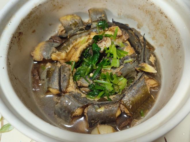 潮汕菜脯焖星鳗（星康吉鳗）的做法