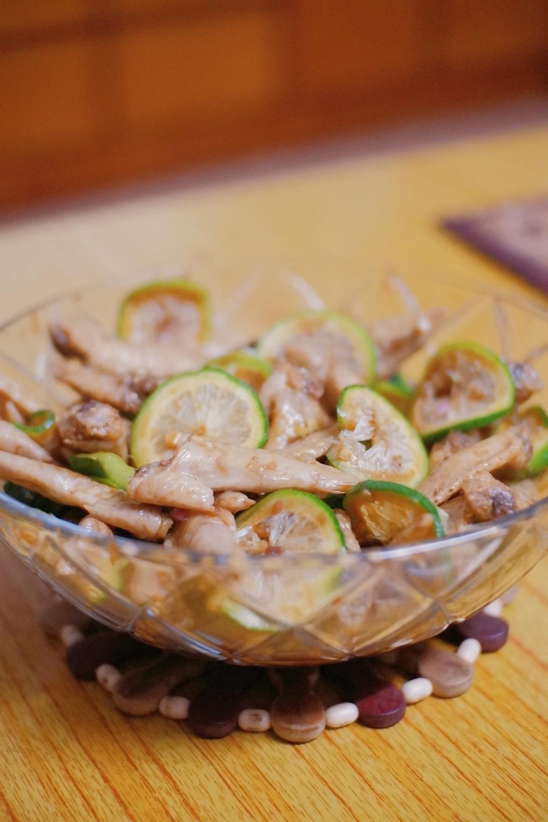 酸辣口柠檬鸡爪鸡翅尖