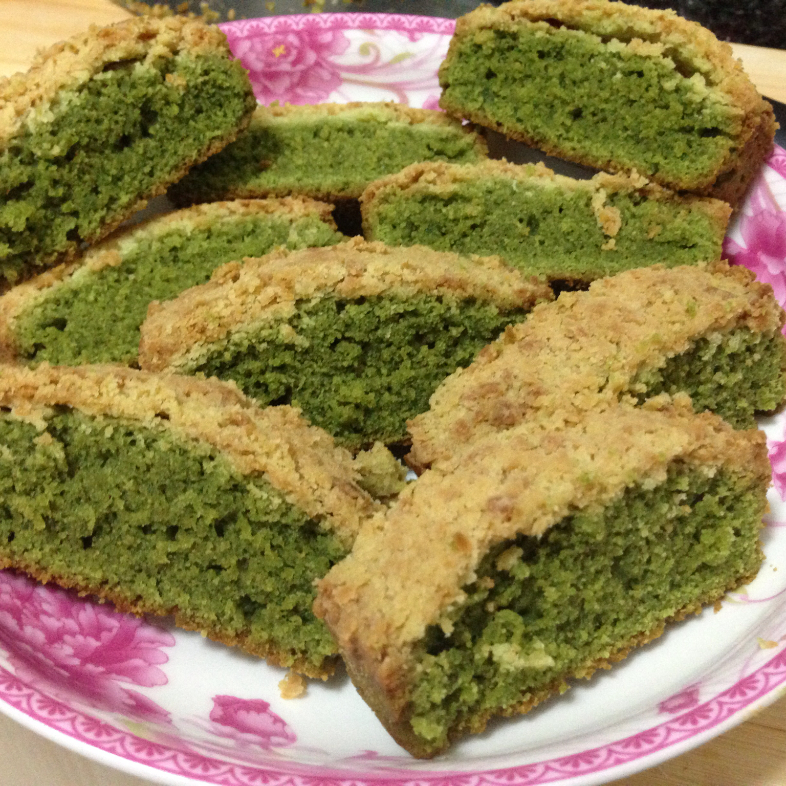 抹茶菠萝酥蛋糕