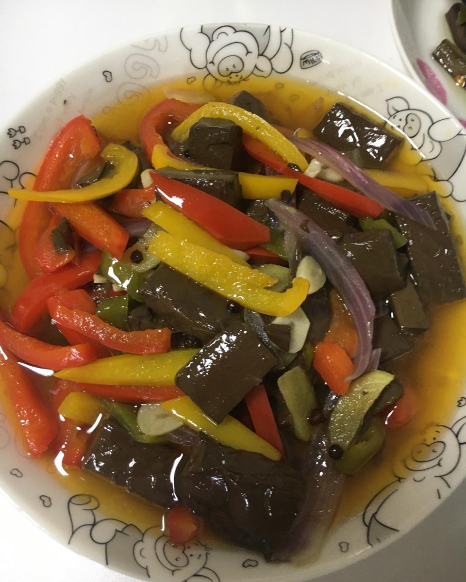 麻辣鸭血