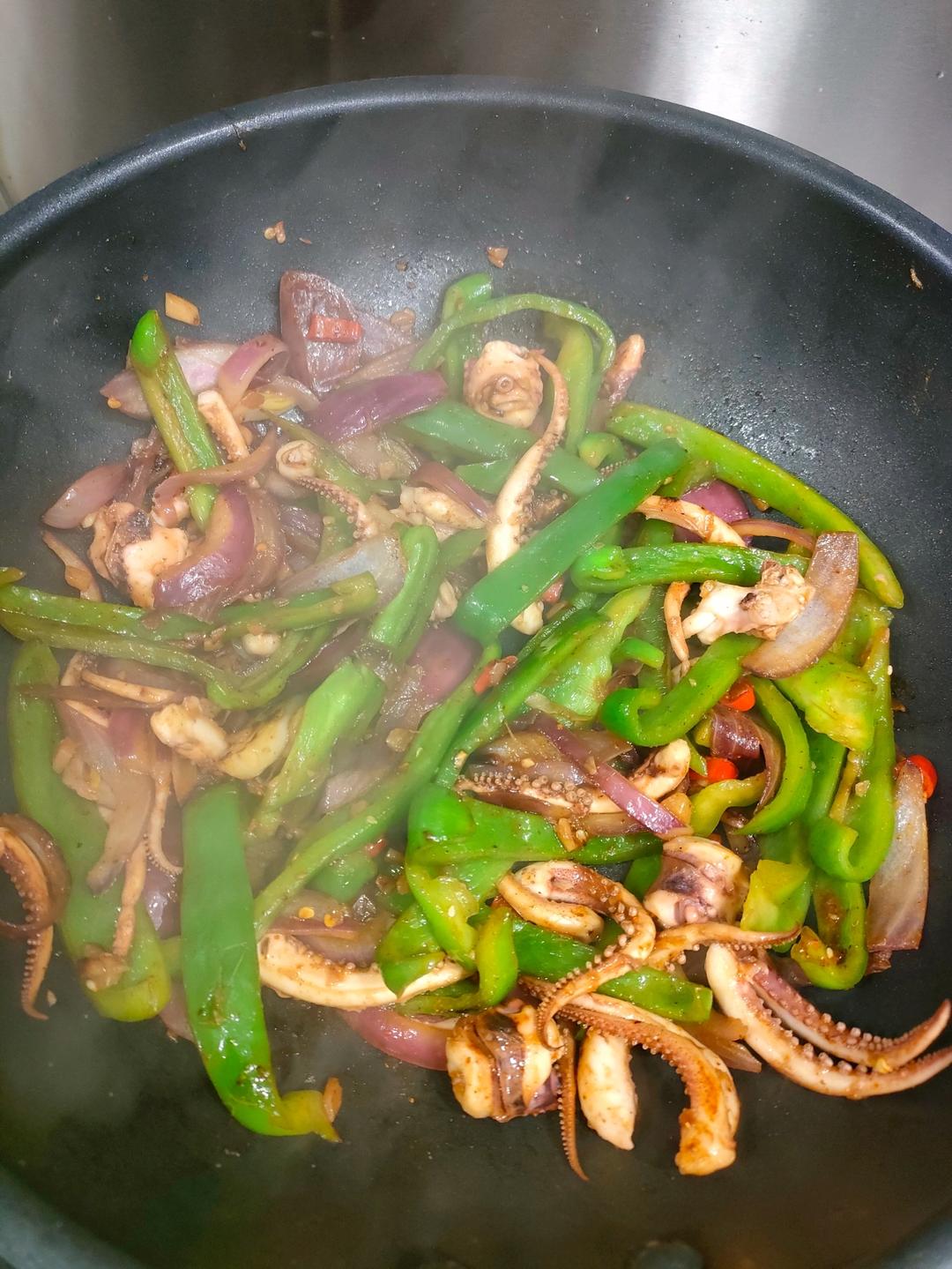 爆炒香辣鱿鱼