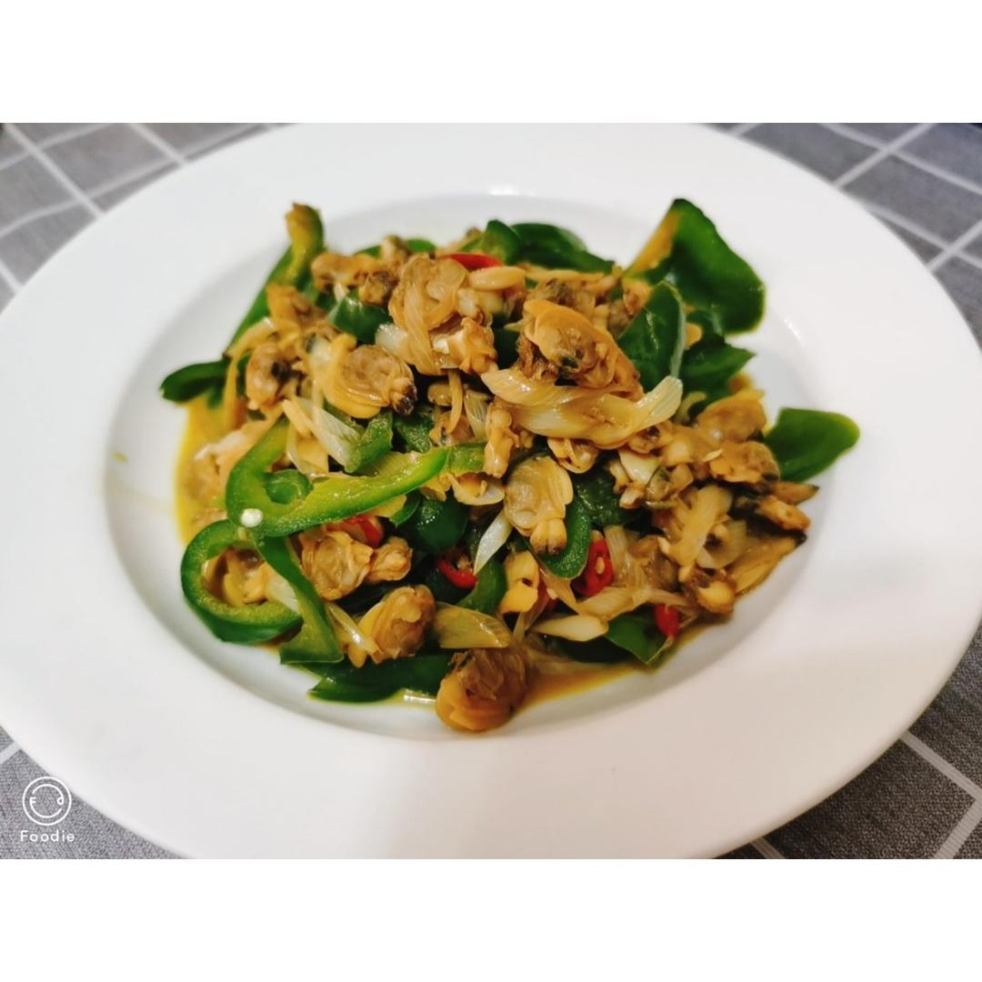 鲜掉眉毛的青椒炒花甲肉